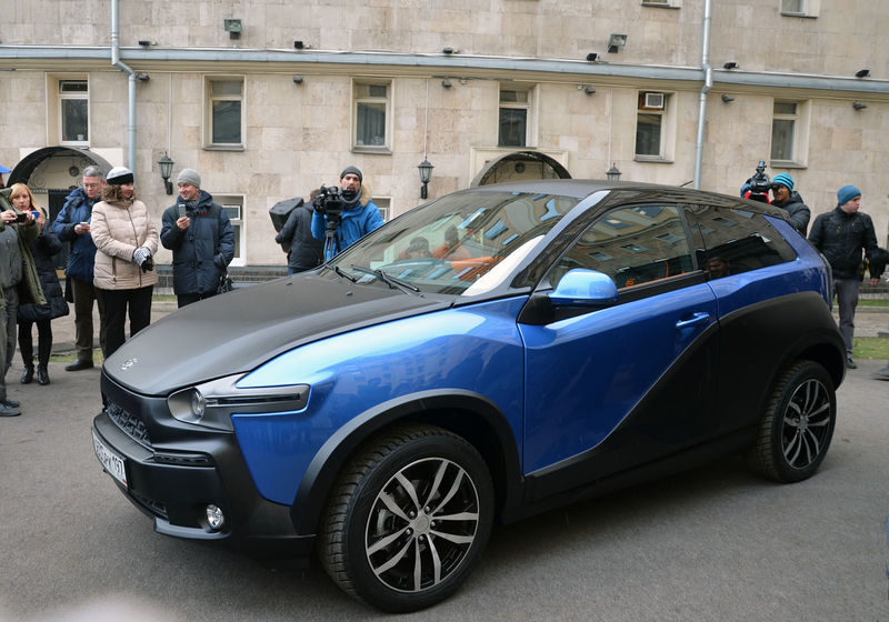 «Ё-мобиль» не пригодился лидеру ЛДПР — сайт За рулем www.zr.ru