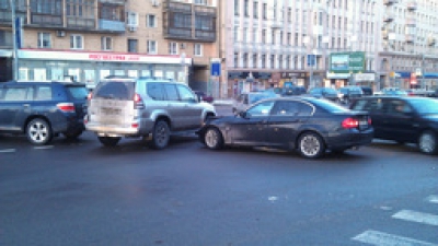Автовладельцам хотят дать право выбора при возмещении по ОСАГО