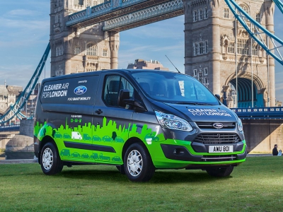 Ford проведет дорожные тесты гибридных Transit Custom в столице Великобритании