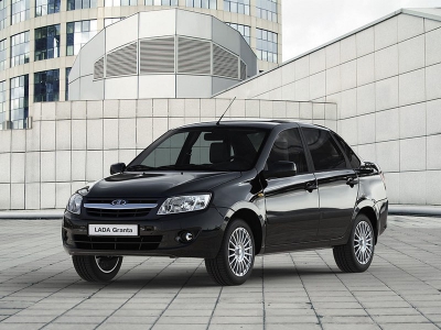 Lada Granta заняла первую строчку в рейтинге самых популярных автомобилей в России