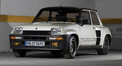 На аукционе Sotheby's продадут уникальный Renault 5 Turbo 2