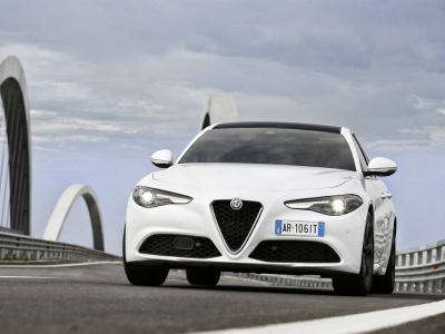 Alfa Romeo подготовит новое купе к Женевскому автосалону