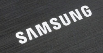 Samsung остается лидером рынка смартфонов в России