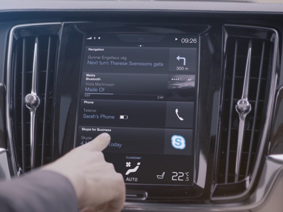 Volvo установил Skype в автомобили 90-ой серии
