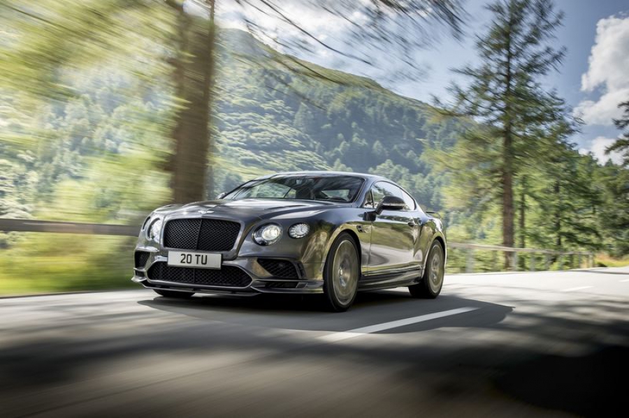 Bentley представила ураганное купе Continental Supersports