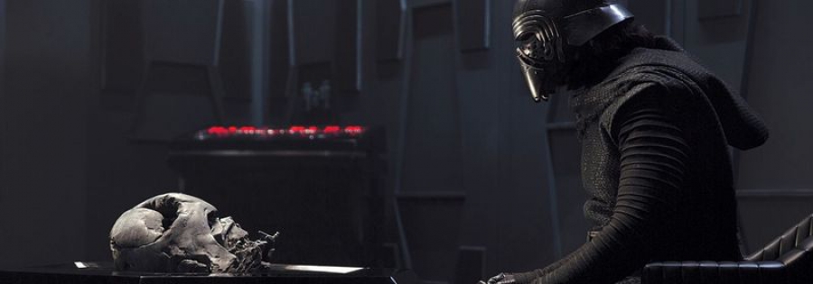 Адам Драйвер против выпуска трейлеров Star Wars: Episode VIII