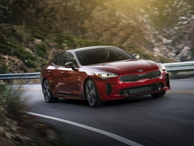 Kia представила в Детройте новый фастбек Stinger