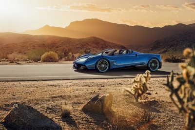 Компания Pagani представила Huayra Roadster