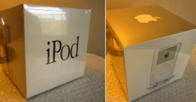 iPod первого поколения продают за $200 000